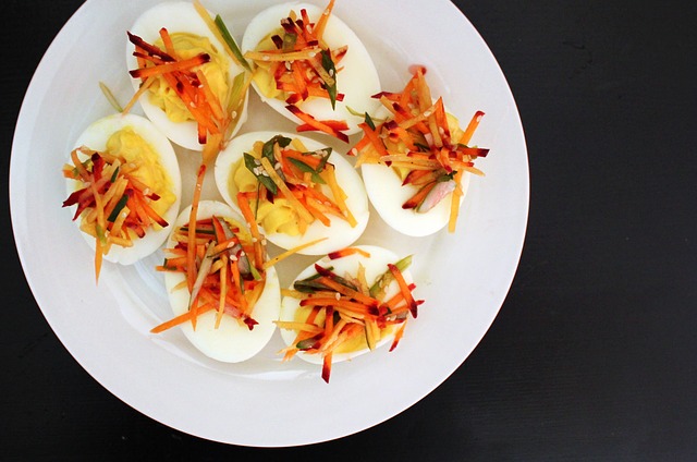 deviled-eggs-861773_640