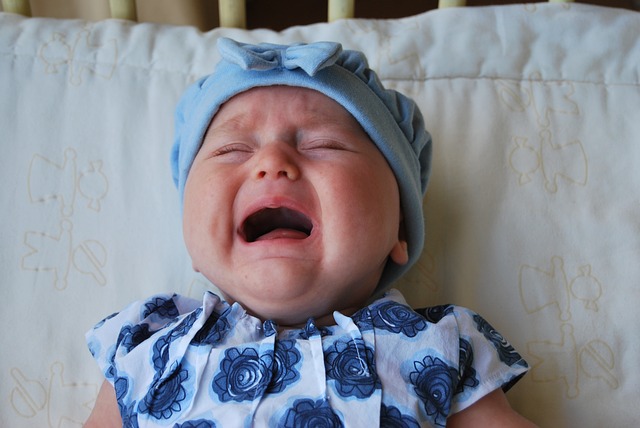 赤ちゃんが泣き止む動画ベスト5 夜泣きにも効果的 Comolib Magazine