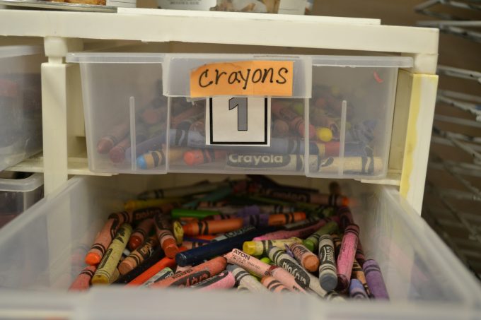 crayons-433178_1920