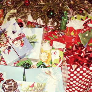 子供のクリスマスプレゼントどうする?年齢別おすすめ