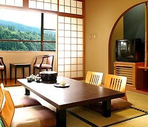 岐阜の子連れで行ける温泉のある旅館&ホテル10選!お子様メニューのお食事も | 子連れのおでかけ・子どもの遊び場探しならコモリブ